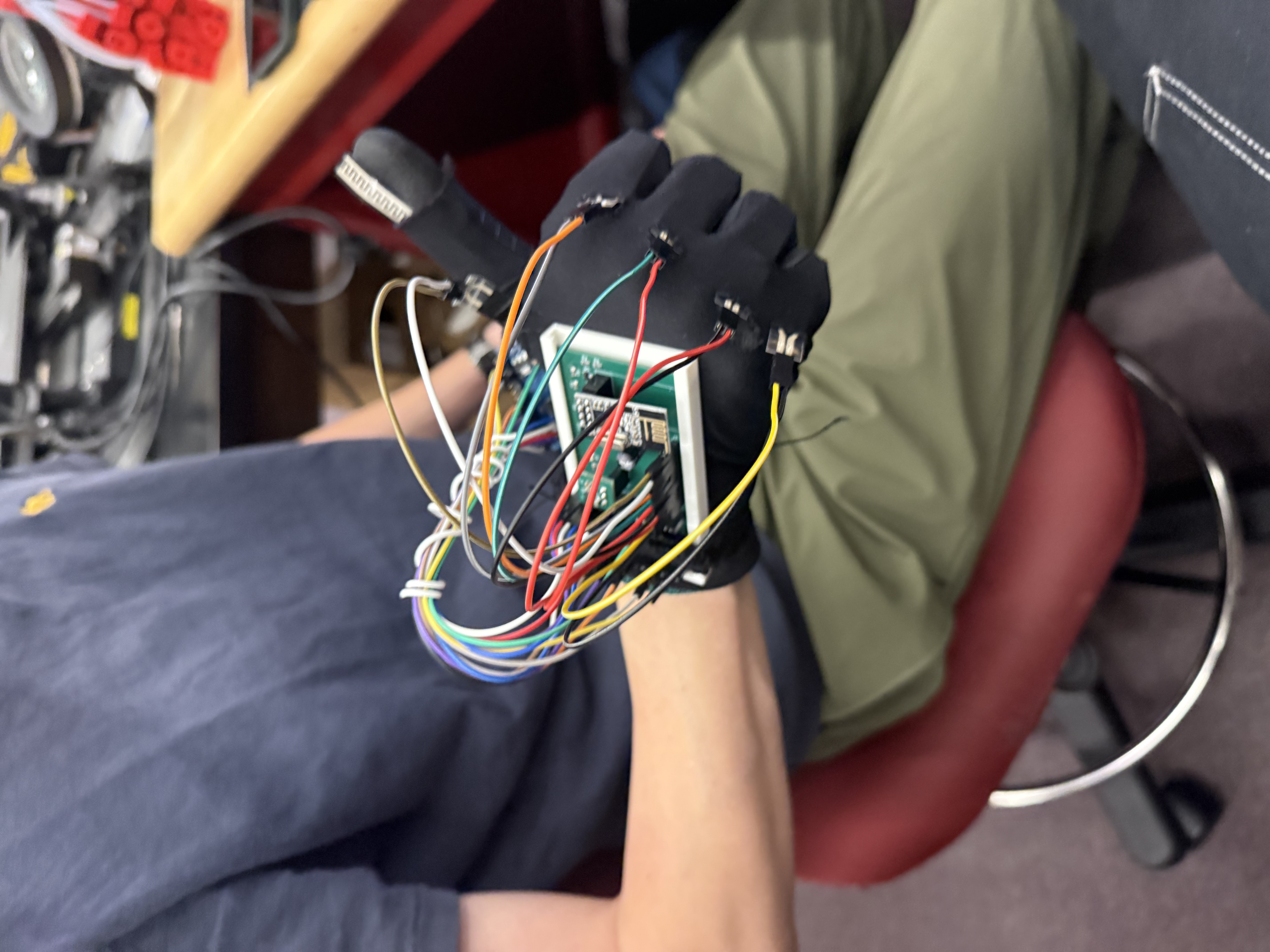 Glove sensor wiring