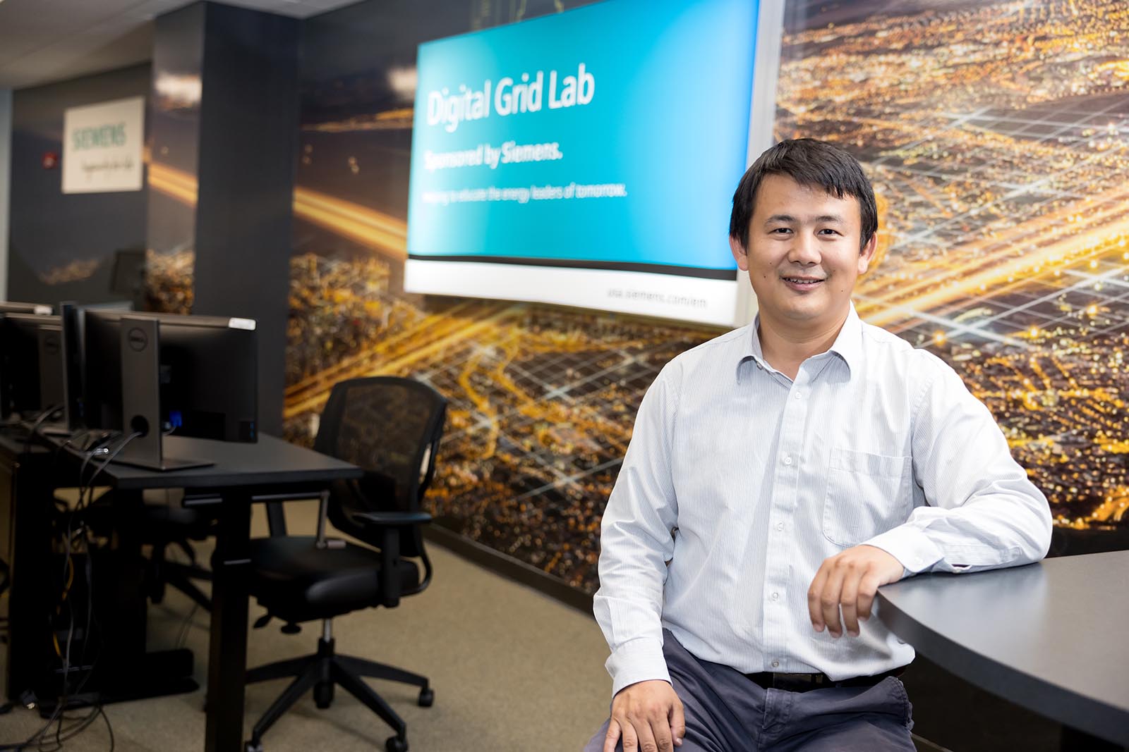 Wei Sun in the Siemens Digital Grid Lab