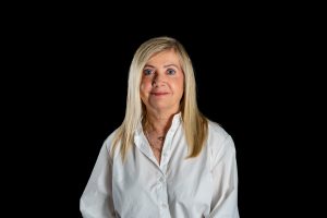 Diana Poulalion